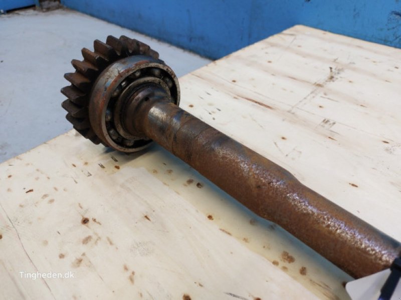 Getriebe & Getriebeteile des Typs John Deere 4040, Gebrauchtmaschine in Hemmet (Bild 13)