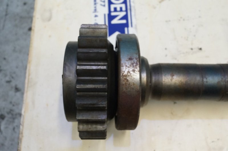 Getriebe & Getriebeteile des Typs John Deere 4040, Gebrauchtmaschine in Hemmet (Bild 8)