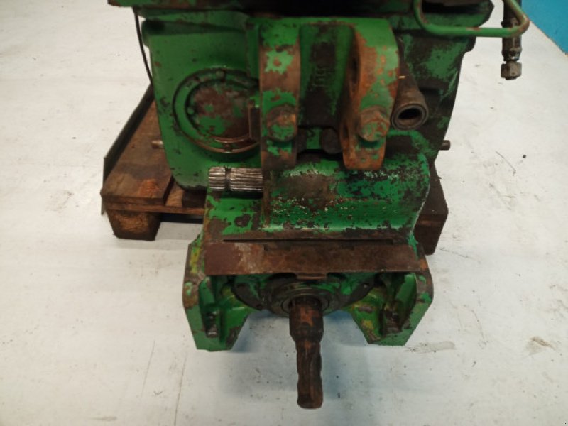 Getriebe & Getriebeteile des Typs John Deere 4040, Gebrauchtmaschine in Hemmet (Bild 13)