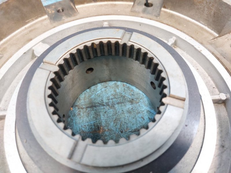 Getriebe & Getriebeteile des Typs John Deere 4450, Gebrauchtmaschine in Hemmet (Bild 5)