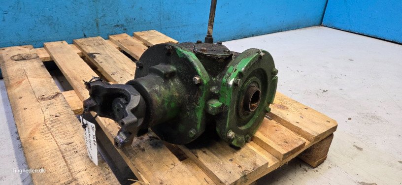 Getriebe & Getriebeteile des Typs John Deere S690, Gebrauchtmaschine in Hemmet (Bild 4)
