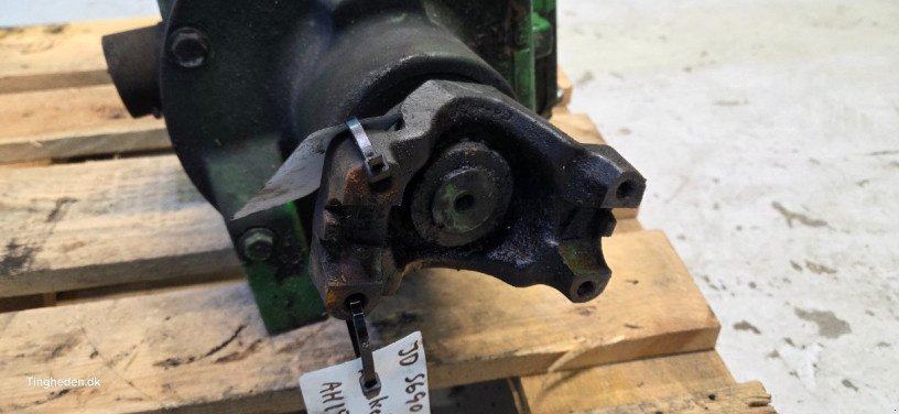 Getriebe & Getriebeteile des Typs John Deere S690, Gebrauchtmaschine in Hemmet (Bild 5)