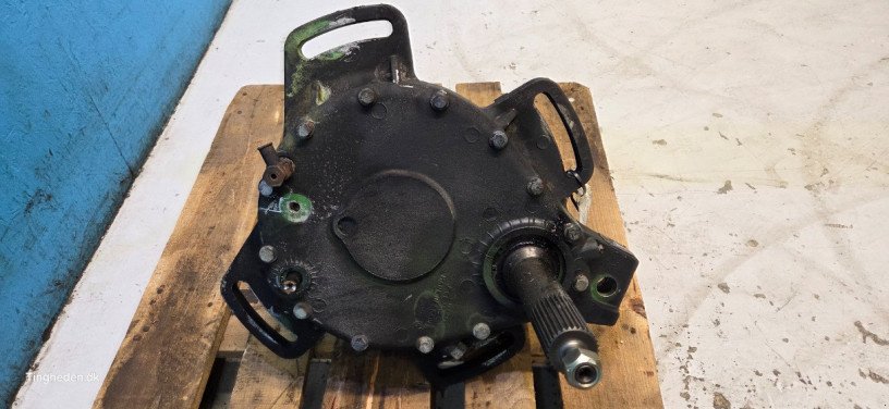 Getriebe & Getriebeteile des Typs John Deere S690, Gebrauchtmaschine in Hemmet (Bild 4)