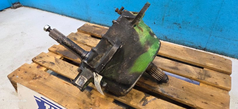 Getriebe & Getriebeteile des Typs John Deere S690, Gebrauchtmaschine in Hemmet (Bild 2)