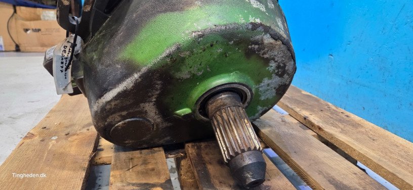 Getriebe & Getriebeteile des Typs John Deere S690, Gebrauchtmaschine in Hemmet (Bild 9)