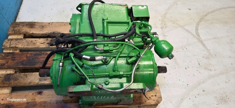 Getriebe & Getriebeteile от тип John Deere S690, Gebrauchtmaschine в Hemmet (Снимка 16)