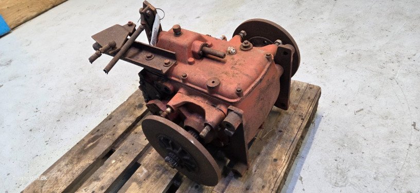 Getriebe & Getriebeteile des Typs Laverda 3650, Gebrauchtmaschine in Hemmet (Bild 4)