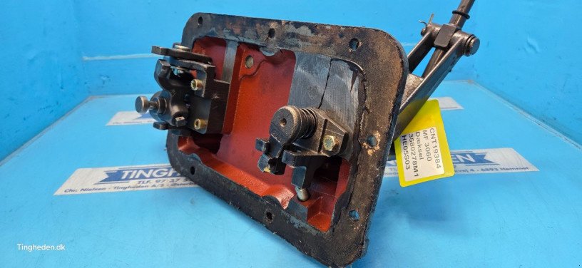 Getriebe & Getriebeteile des Typs Massey Ferguson 3060, Gebrauchtmaschine in Hemmet (Bild 9)