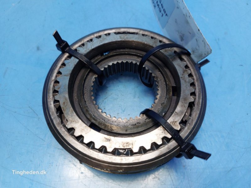 Getriebe & Getriebeteile des Typs Massey Ferguson 3060, Gebrauchtmaschine in Hemmet (Bild 8)