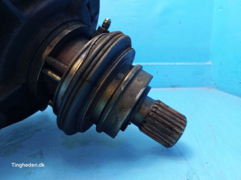 Getriebe & Getriebeteile des Typs Massey Ferguson 3060, Gebrauchtmaschine in Hemmet (Bild 3)