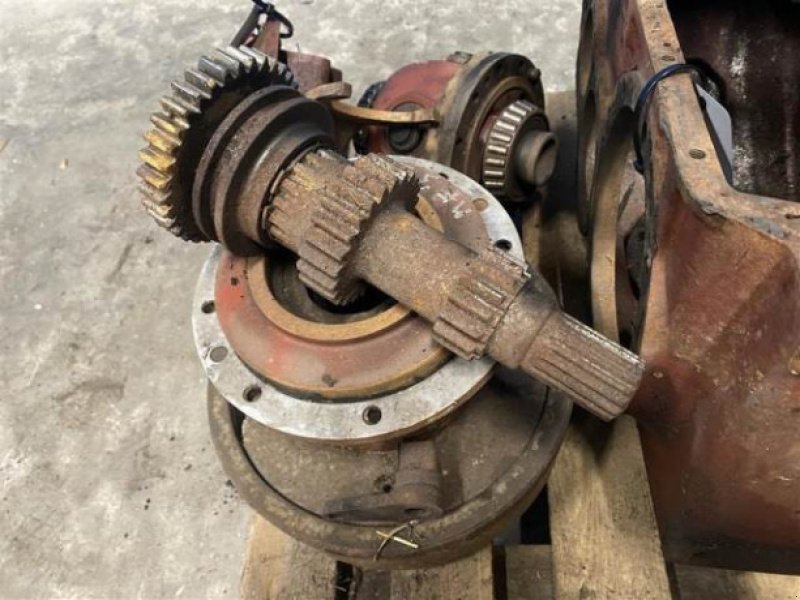 Getriebe & Getriebeteile от тип Massey Ferguson 32, Gebrauchtmaschine в Hemmet (Снимка 3)