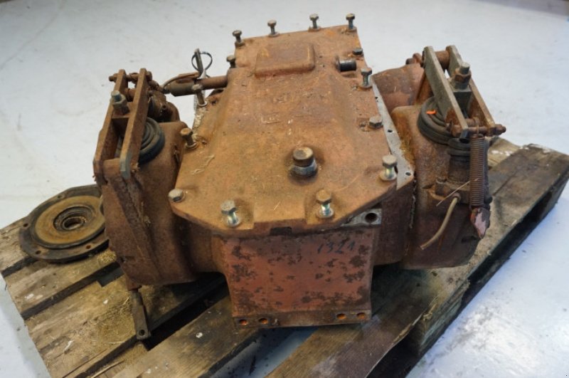 Getriebe & Getriebeteile des Typs Massey Ferguson 40, Gebrauchtmaschine in Hemmet (Bild 16)
