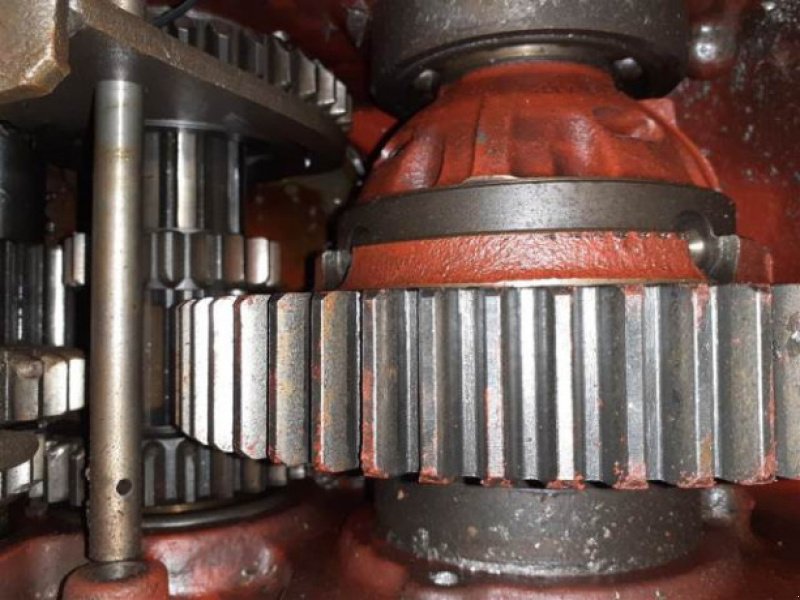 Getriebe & Getriebeteile des Typs Massey Ferguson 487, Gebrauchtmaschine in Hemmet (Bild 4)