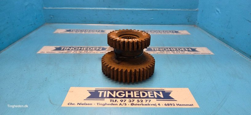 Getriebe & Getriebeteile des Typs Massey Ferguson 520, Gebrauchtmaschine in Hemmet (Bild 1)