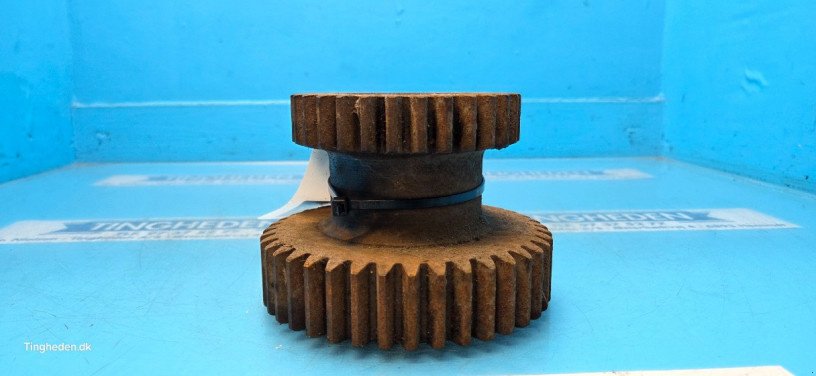 Getriebe & Getriebeteile des Typs Massey Ferguson 520, Gebrauchtmaschine in Hemmet (Bild 2)