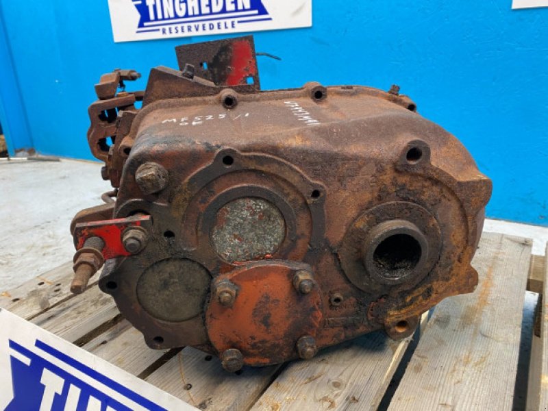 Getriebe & Getriebeteile des Typs Massey Ferguson 525, Gebrauchtmaschine in Hemmet (Bild 3)