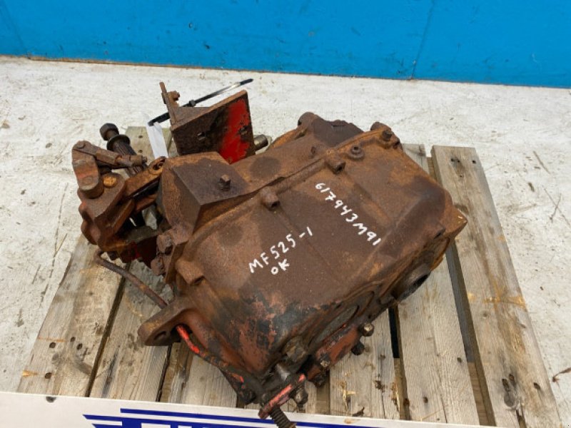 Getriebe & Getriebeteile des Typs Massey Ferguson 525, Gebrauchtmaschine in Hemmet (Bild 2)