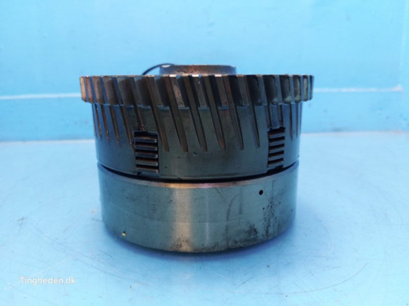 Getriebe & Getriebeteile des Typs Massey Ferguson 6465, Gebrauchtmaschine in Hemmet (Bild 8)