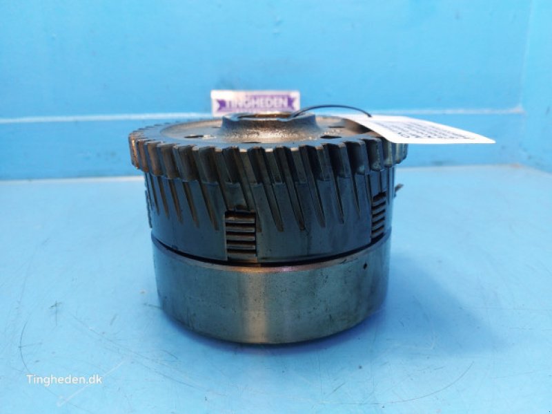 Getriebe & Getriebeteile des Typs Massey Ferguson 6465, Gebrauchtmaschine in Hemmet (Bild 3)