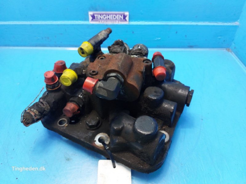 Getriebe & Getriebeteile des Typs Massey Ferguson 6465, Gebrauchtmaschine in Hemmet (Bild 7)