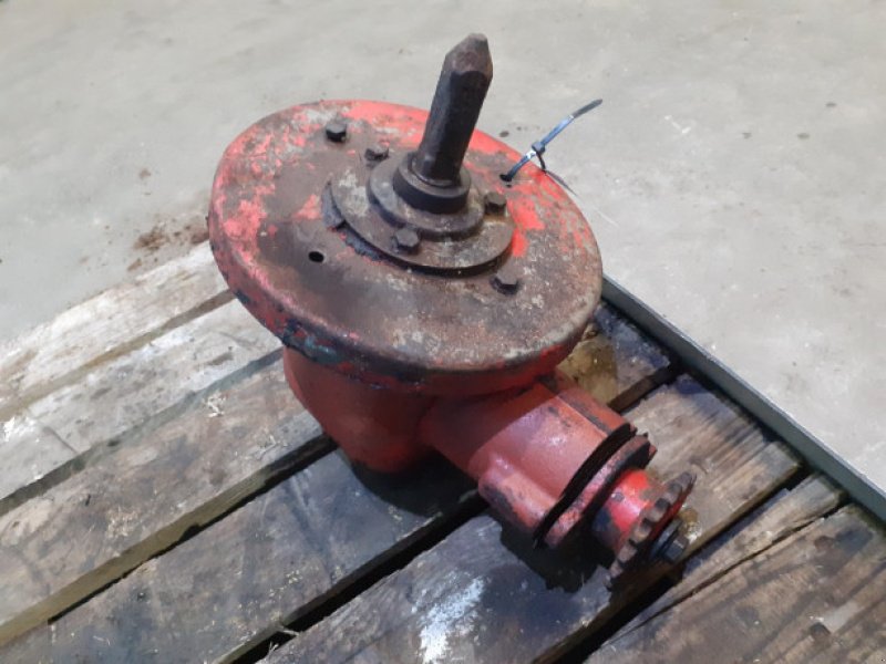 Getriebe & Getriebeteile του τύπου Massey Ferguson 660, Gebrauchtmaschine σε Hemmet (Φωτογραφία 2)