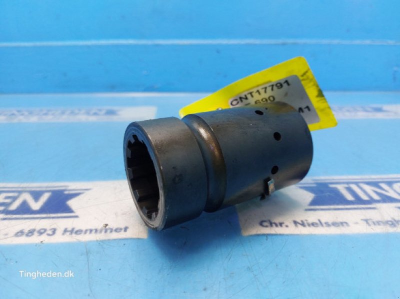 Getriebe & Getriebeteile des Typs Massey Ferguson 690, Gebrauchtmaschine in Hemmet (Bild 3)