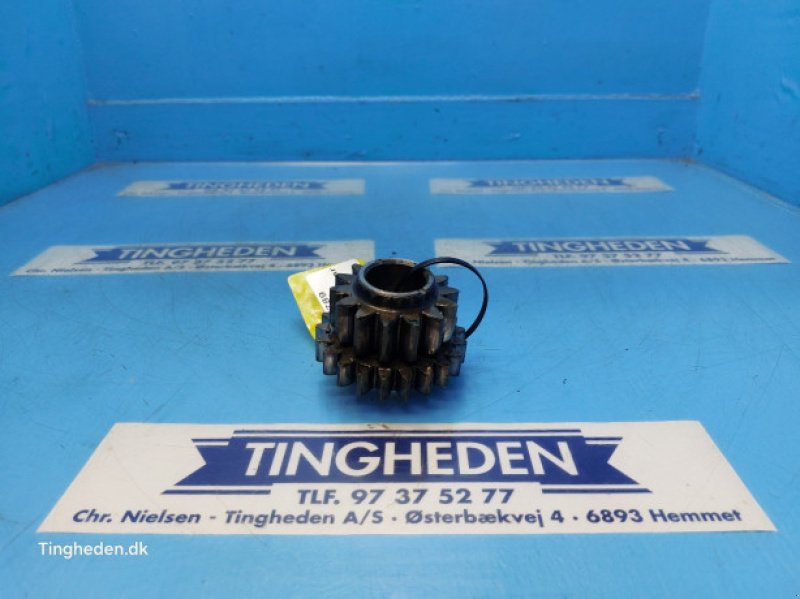 Getriebe & Getriebeteile от тип Massey Ferguson 690, Gebrauchtmaschine в Hemmet (Снимка 1)