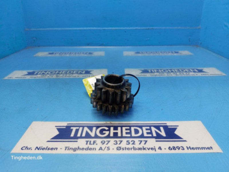 Getriebe & Getriebeteile от тип Massey Ferguson 690, Gebrauchtmaschine в Hemmet (Снимка 1)