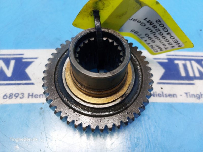 Getriebe & Getriebeteile от тип Massey Ferguson 690, Gebrauchtmaschine в Hemmet (Снимка 4)