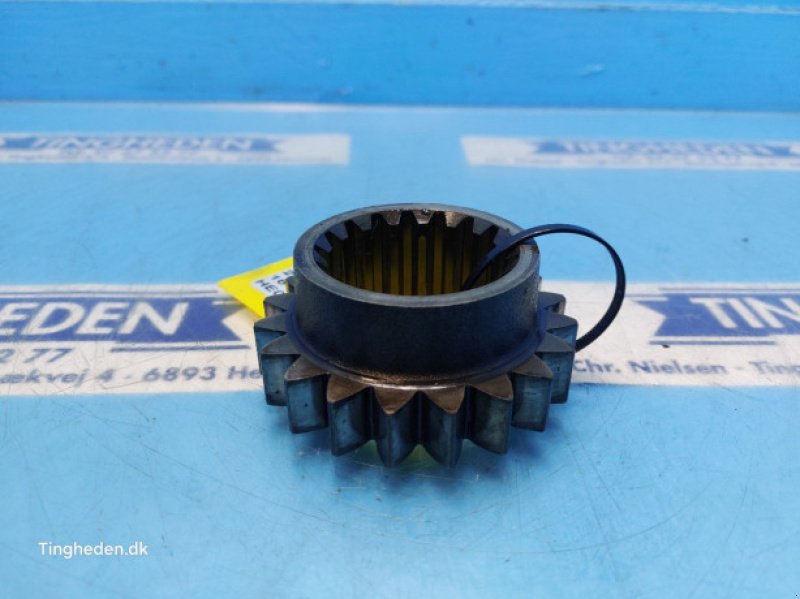 Getriebe & Getriebeteile του τύπου Massey Ferguson 690, Gebrauchtmaschine σε Hemmet (Φωτογραφία 2)