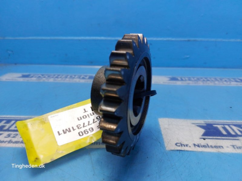 Getriebe & Getriebeteile от тип Massey Ferguson 690, Gebrauchtmaschine в Hemmet (Снимка 8)