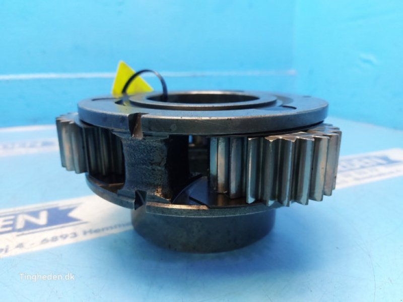 Getriebe & Getriebeteile des Typs Massey Ferguson 690, Gebrauchtmaschine in Hemmet (Bild 8)