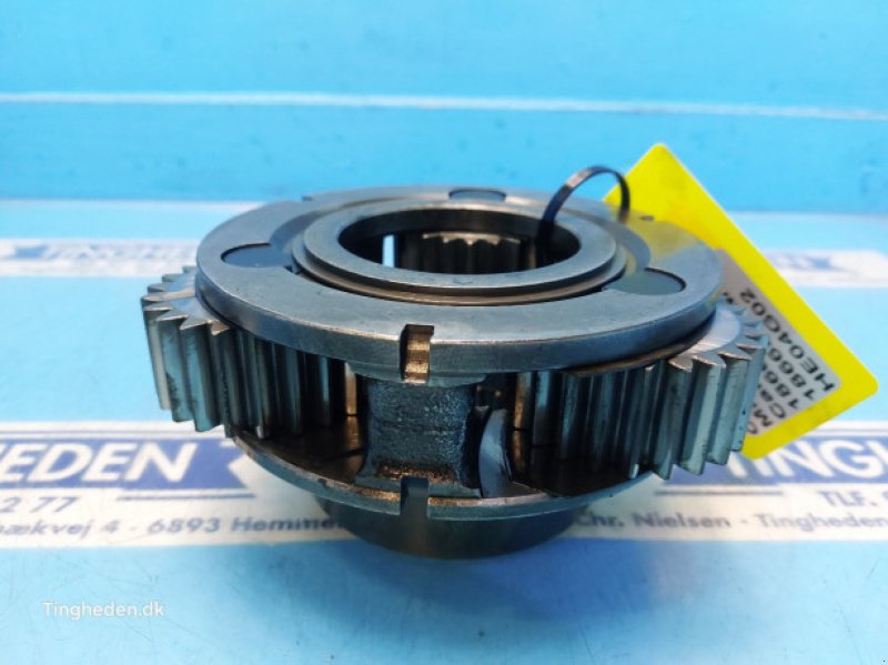 Getriebe & Getriebeteile des Typs Massey Ferguson 690, Gebrauchtmaschine in Hemmet (Bild 2)