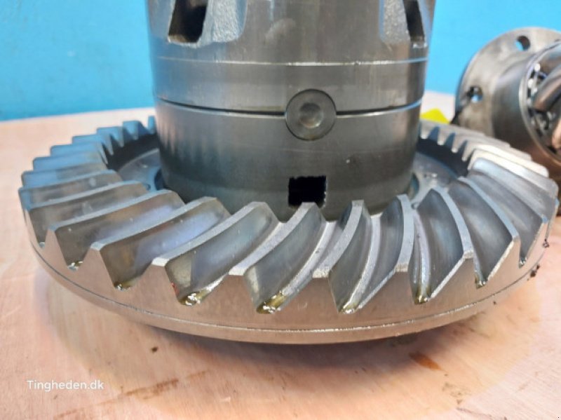 Getriebe & Getriebeteile του τύπου Massey Ferguson 690, Gebrauchtmaschine σε Hemmet (Φωτογραφία 4)