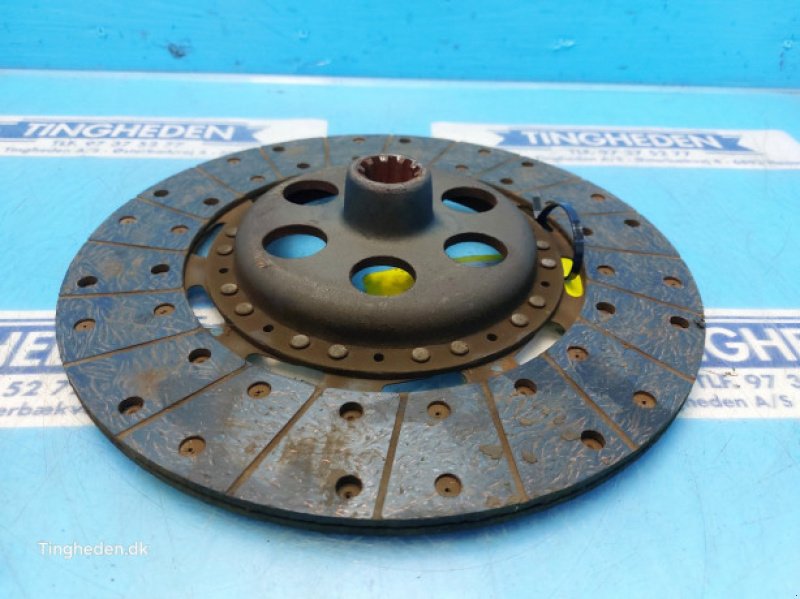 Getriebe & Getriebeteile от тип Massey Ferguson 690, Gebrauchtmaschine в Hemmet (Снимка 2)