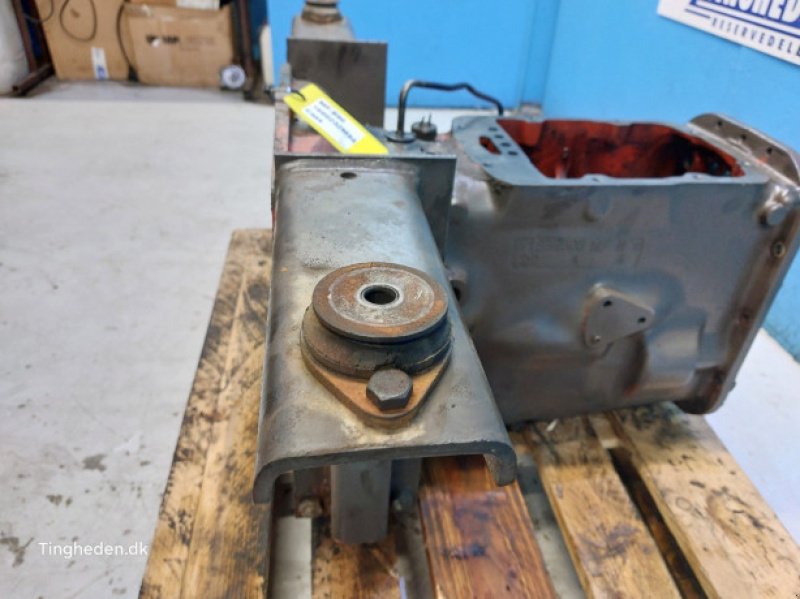 Getriebe & Getriebeteile от тип Massey Ferguson 690, Gebrauchtmaschine в Hemmet (Снимка 14)