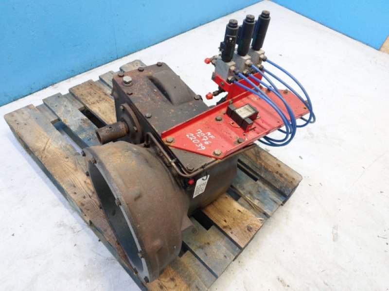 Getriebe & Getriebeteile des Typs Massey Ferguson 7276, Gebrauchtmaschine in Hemmet (Bild 2)