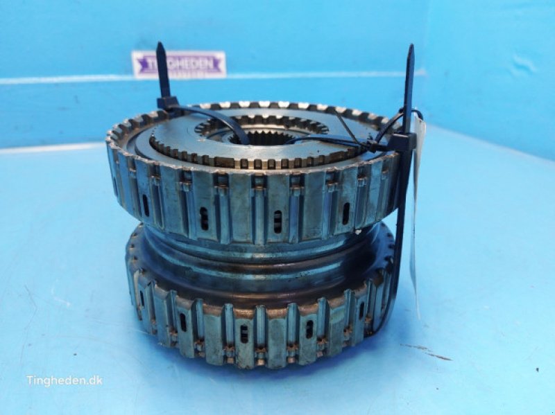 Getriebe & Getriebeteile des Typs New Holland 6640, Gebrauchtmaschine in Hemmet (Bild 3)