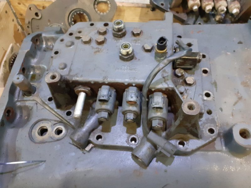 Getriebe & Getriebeteile от тип New Holland 7840, Gebrauchtmaschine в Hemmet (Снимка 10)