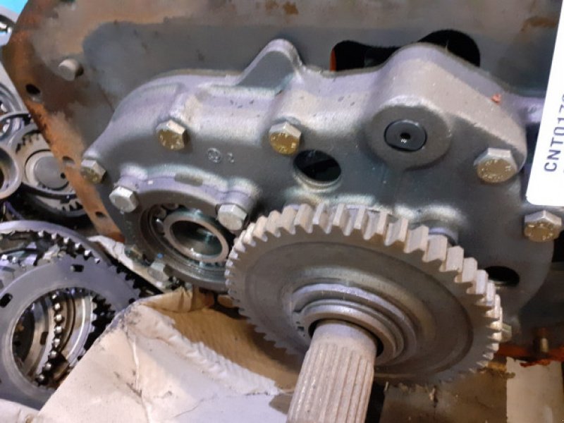 Getriebe & Getriebeteile от тип New Holland 7840, Gebrauchtmaschine в Hemmet (Снимка 14)