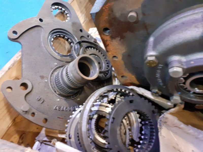 Getriebe & Getriebeteile от тип New Holland 7840, Gebrauchtmaschine в Hemmet (Снимка 15)