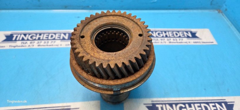 Getriebe & Getriebeteile des Typs New Holland 8260, Gebrauchtmaschine in Hemmet (Bild 8)