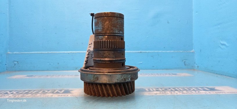 Getriebe & Getriebeteile от тип New Holland 8260, Gebrauchtmaschine в Hemmet (Снимка 13)