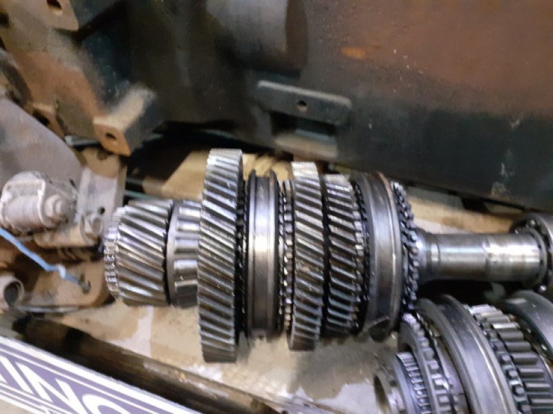 Getriebe & Getriebeteile des Typs New Holland 8260, Gebrauchtmaschine in Hemmet (Bild 12)