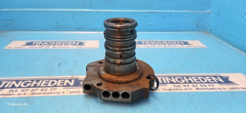 Getriebe & Getriebeteile от тип New Holland 8340, Gebrauchtmaschine в Hemmet (Снимка 8)