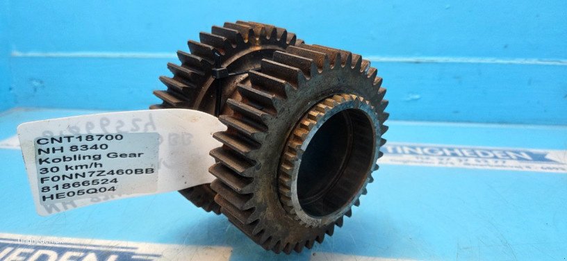 Getriebe & Getriebeteile des Typs New Holland 8340, Gebrauchtmaschine in Hemmet (Bild 11)