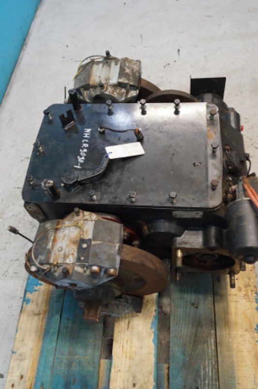 Getriebe & Getriebeteile от тип New Holland CR9090, Gebrauchtmaschine в Hemmet (Снимка 2)