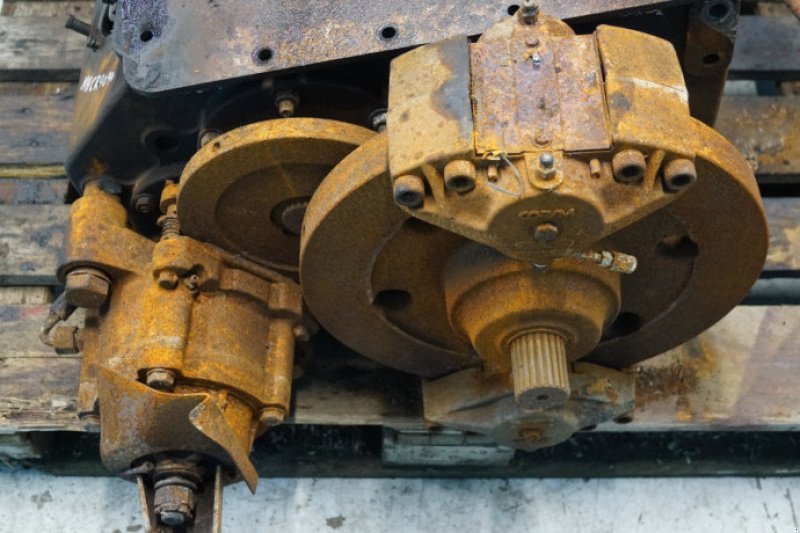Getriebe & Getriebeteile des Typs New Holland CR9090, Gebrauchtmaschine in Hemmet (Bild 5)