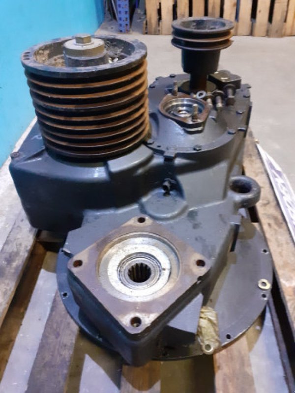 Getriebe & Getriebeteile от тип New Holland CR9090, Gebrauchtmaschine в Hemmet (Снимка 4)