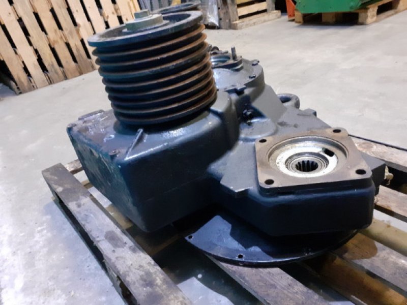 Getriebe & Getriebeteile от тип New Holland CR9090, Gebrauchtmaschine в Hemmet (Снимка 5)